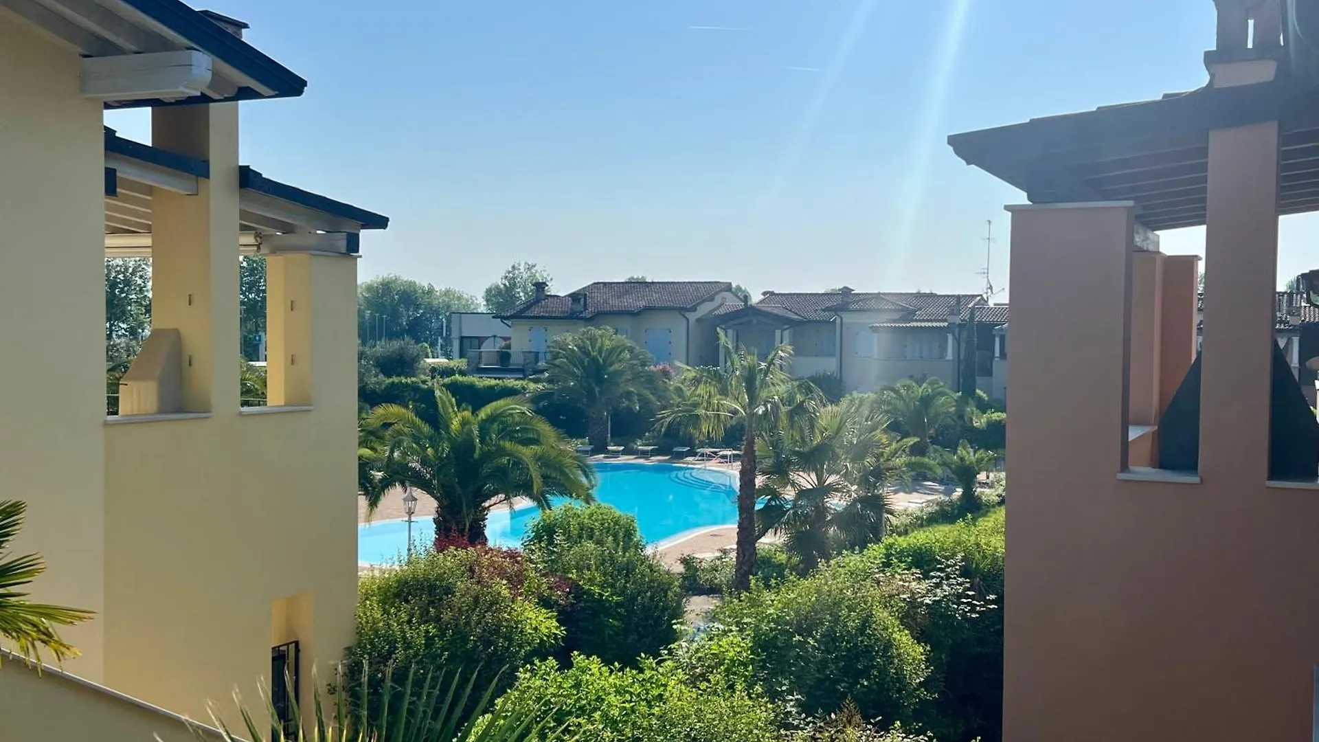 Cozy Haven Apartment Sirmione 0*,  Italy