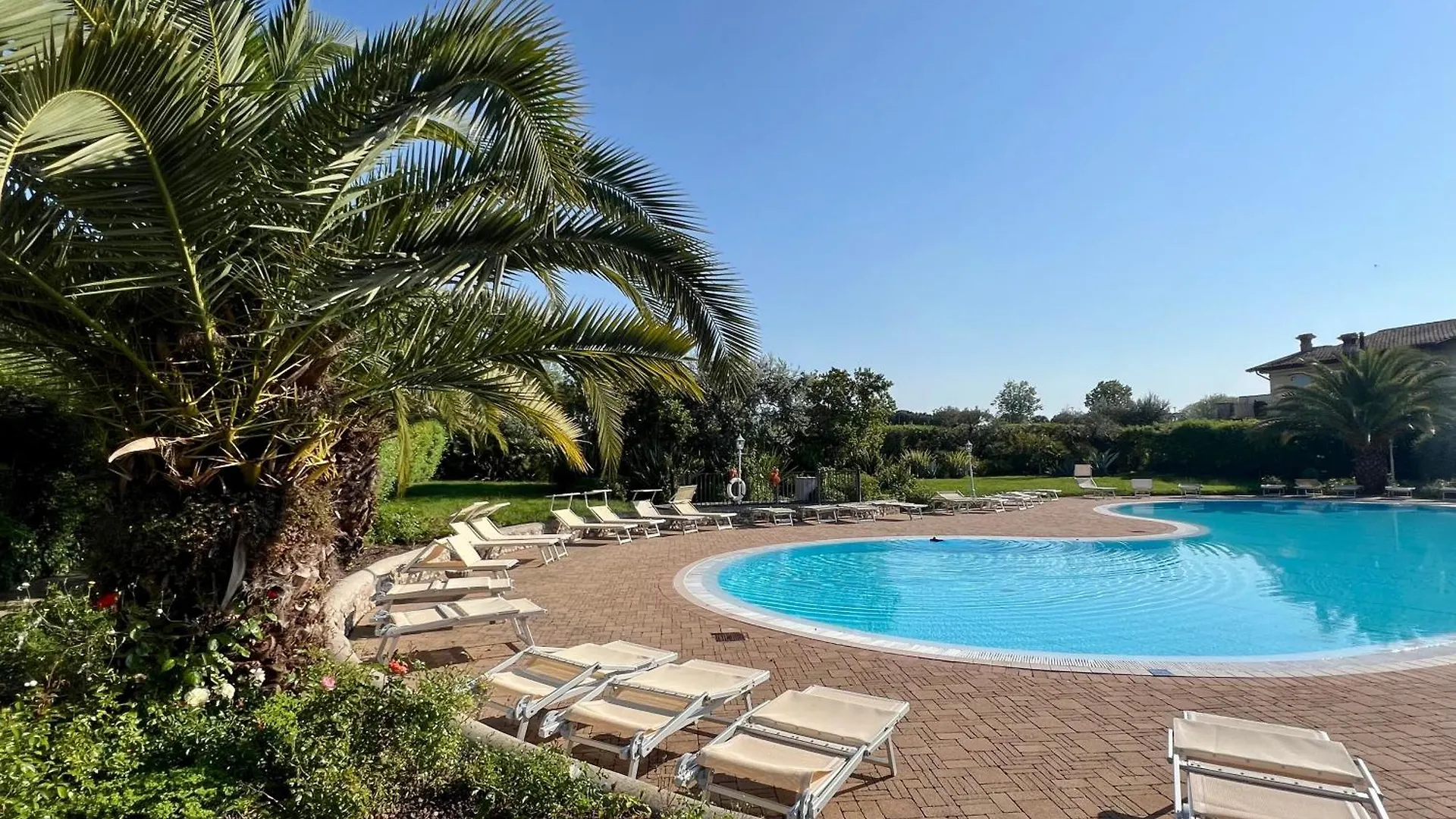 Cozy Haven Apartment Sirmione