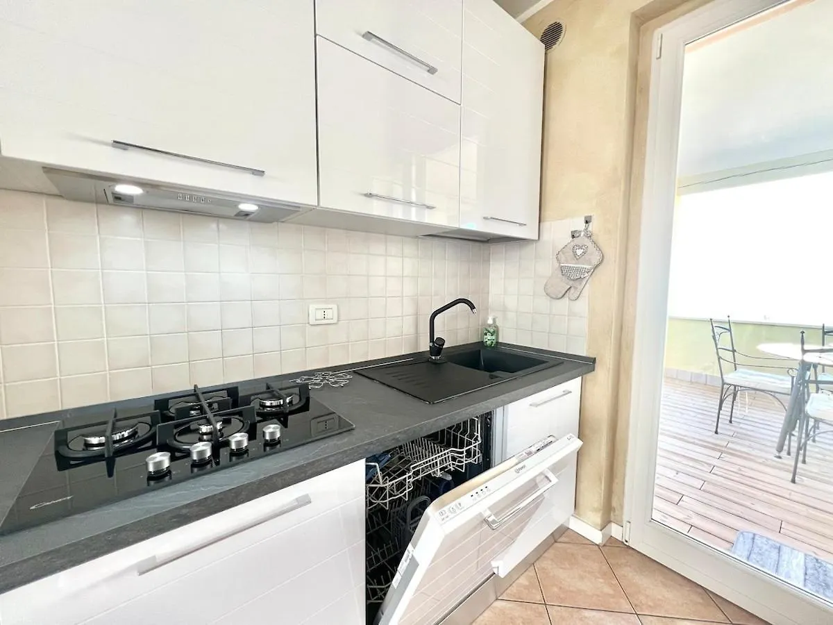 Cozy Haven Apartment Sirmione